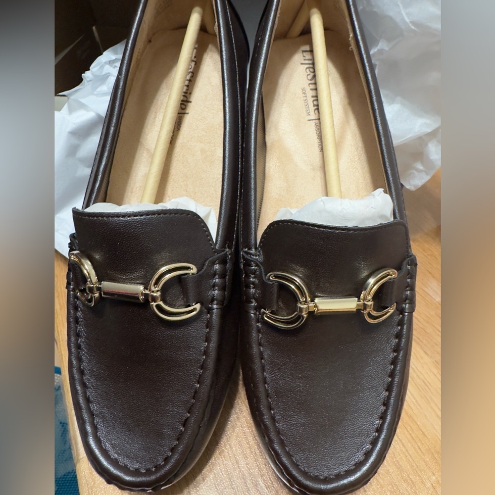 LifeStride Riviera shock absorption dark brown flats 8.5 New in box